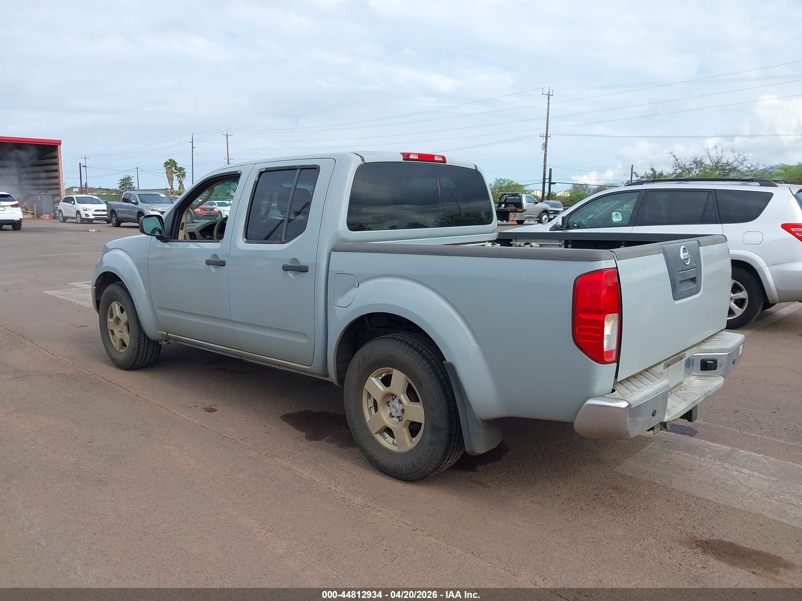 2005 Nissan Frontier Se Gray vin: 1N6AD07U45C430389