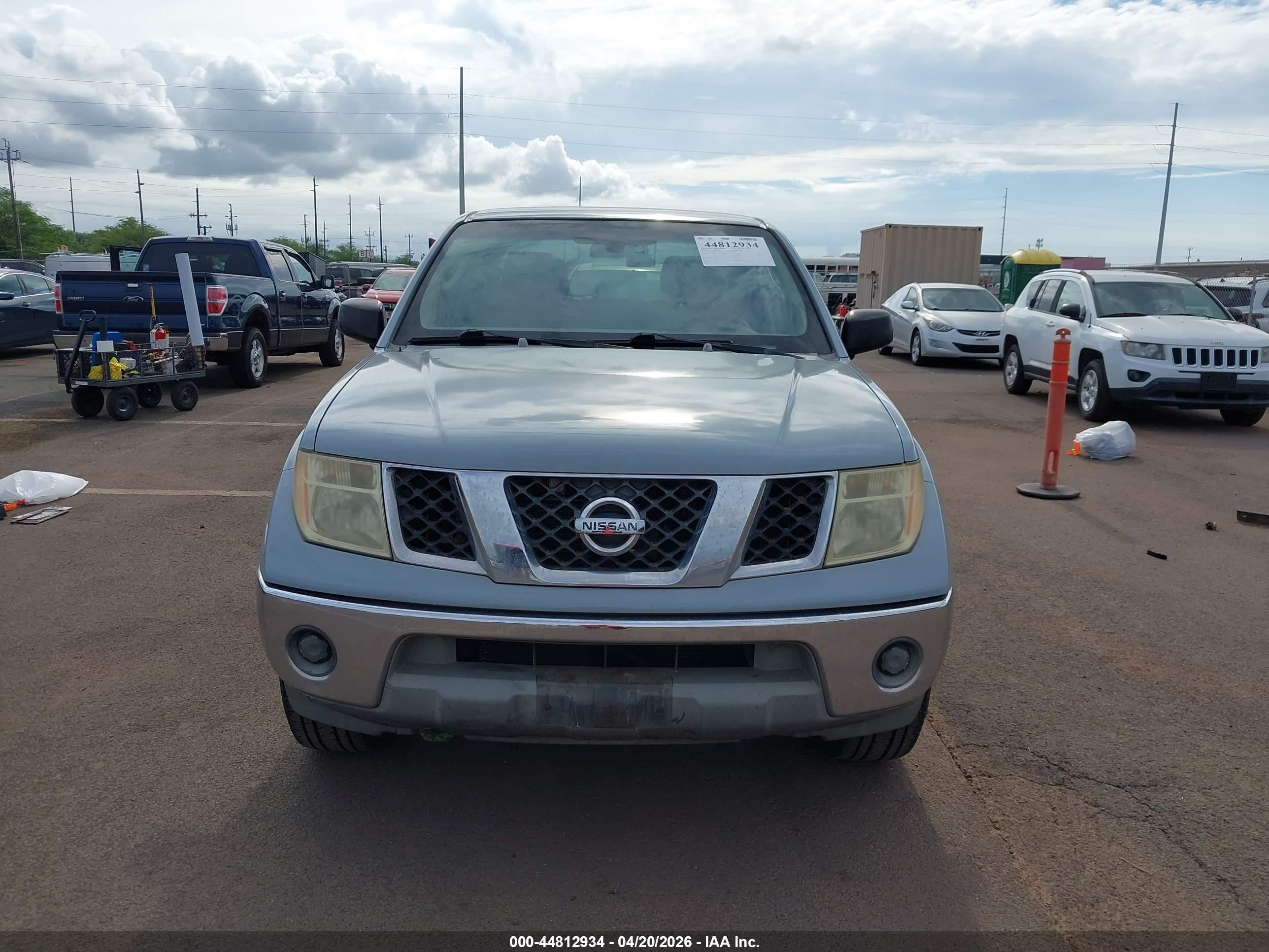 2005 Nissan Frontier Se Gray vin: 1N6AD07U45C430389
