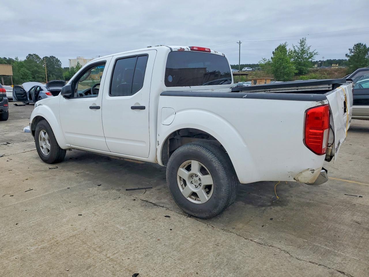 2005 Nissan Frontier Se White vin: 1N6AD07U45C443577