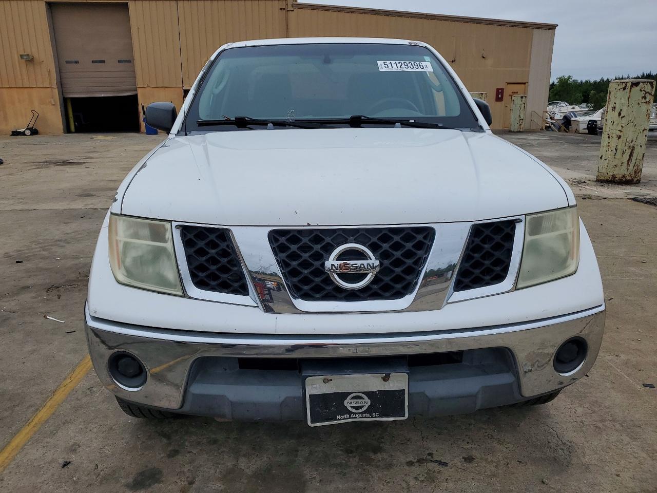 2005 Nissan Frontier Se White vin: 1N6AD07U45C443577