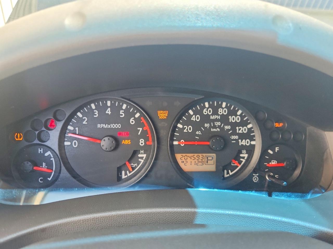 2005 Nissan Frontier Se Черный vin: 1N6AD07U45C453235