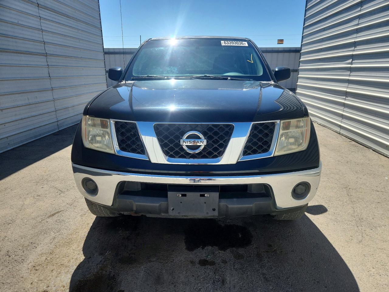 2005 Nissan Frontier Se Черный vin: 1N6AD07U45C453235