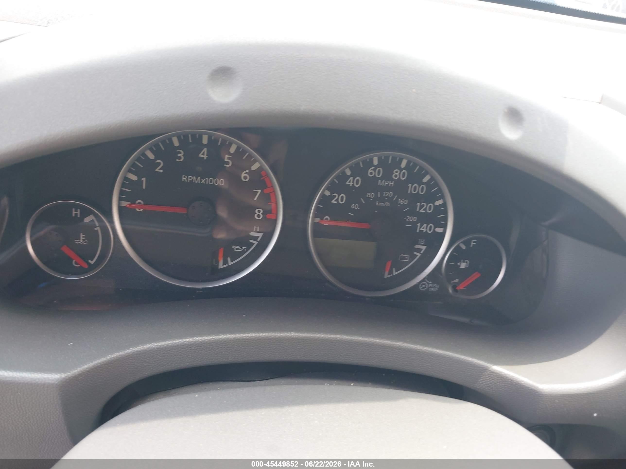 2006 Nissan Frontier Le Gray vin: 1N6AD07U46C440390