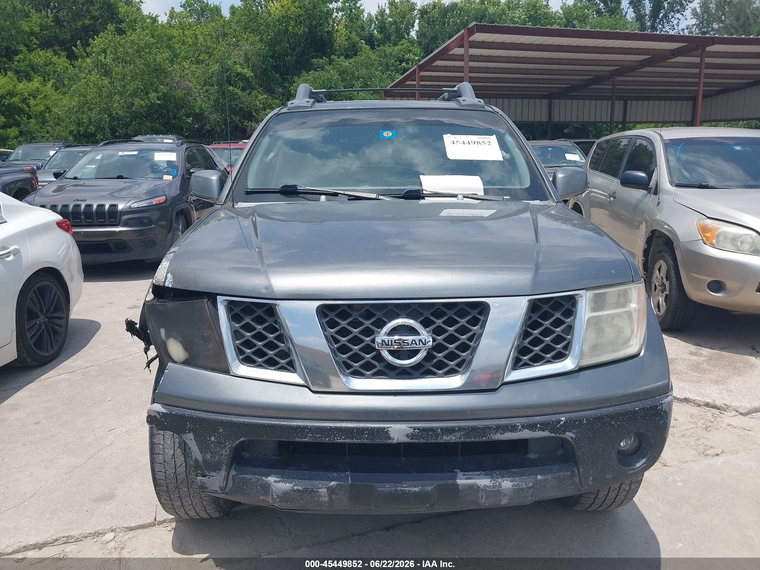 2006 Nissan Frontier Le Gray vin: 1N6AD07U46C440390