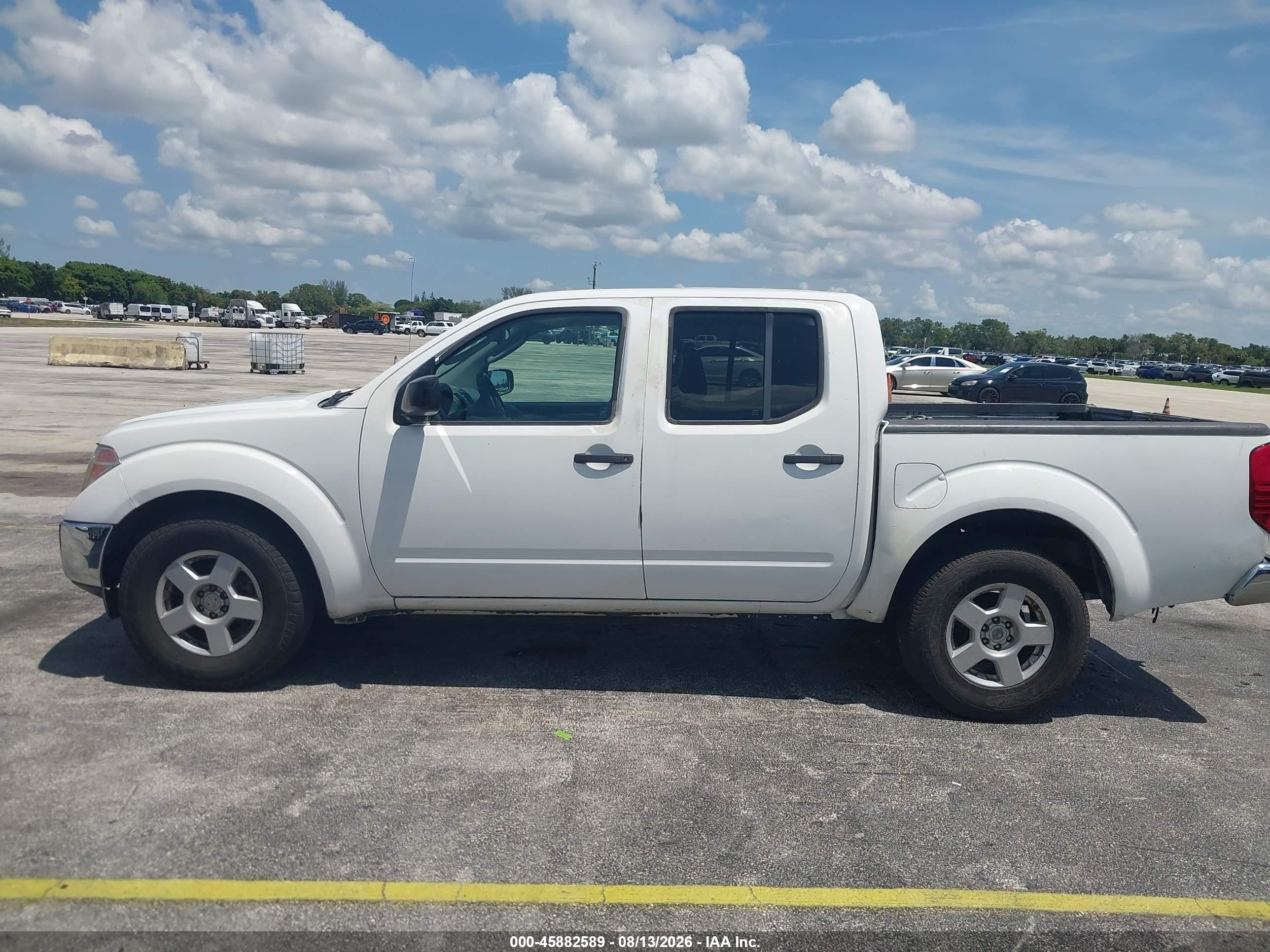 2006 Nissan Frontier Se White vin: 1N6AD07U46C455844