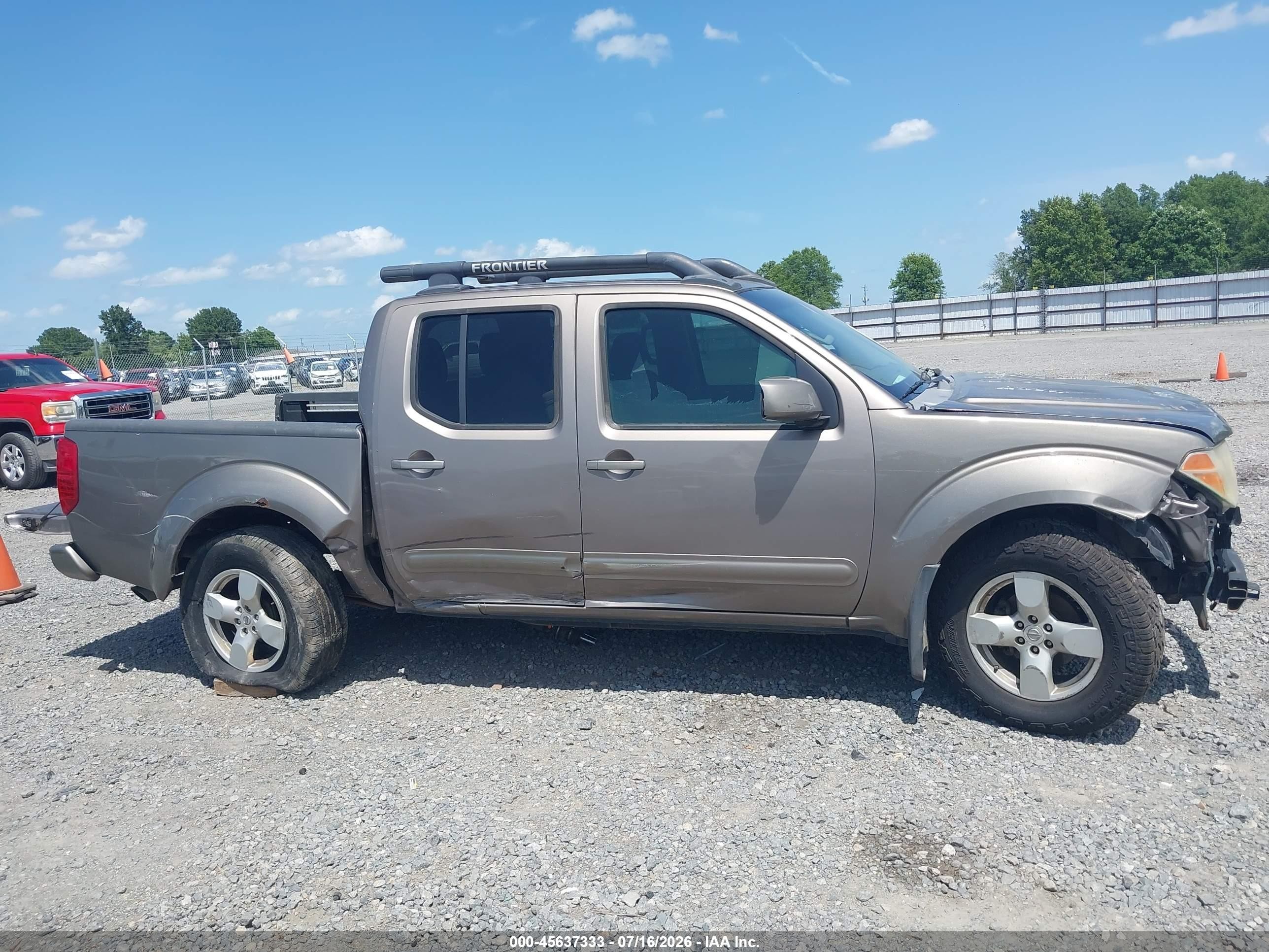 2006 Nissan Frontier Le Серый vin: 1N6AD07U46C476144