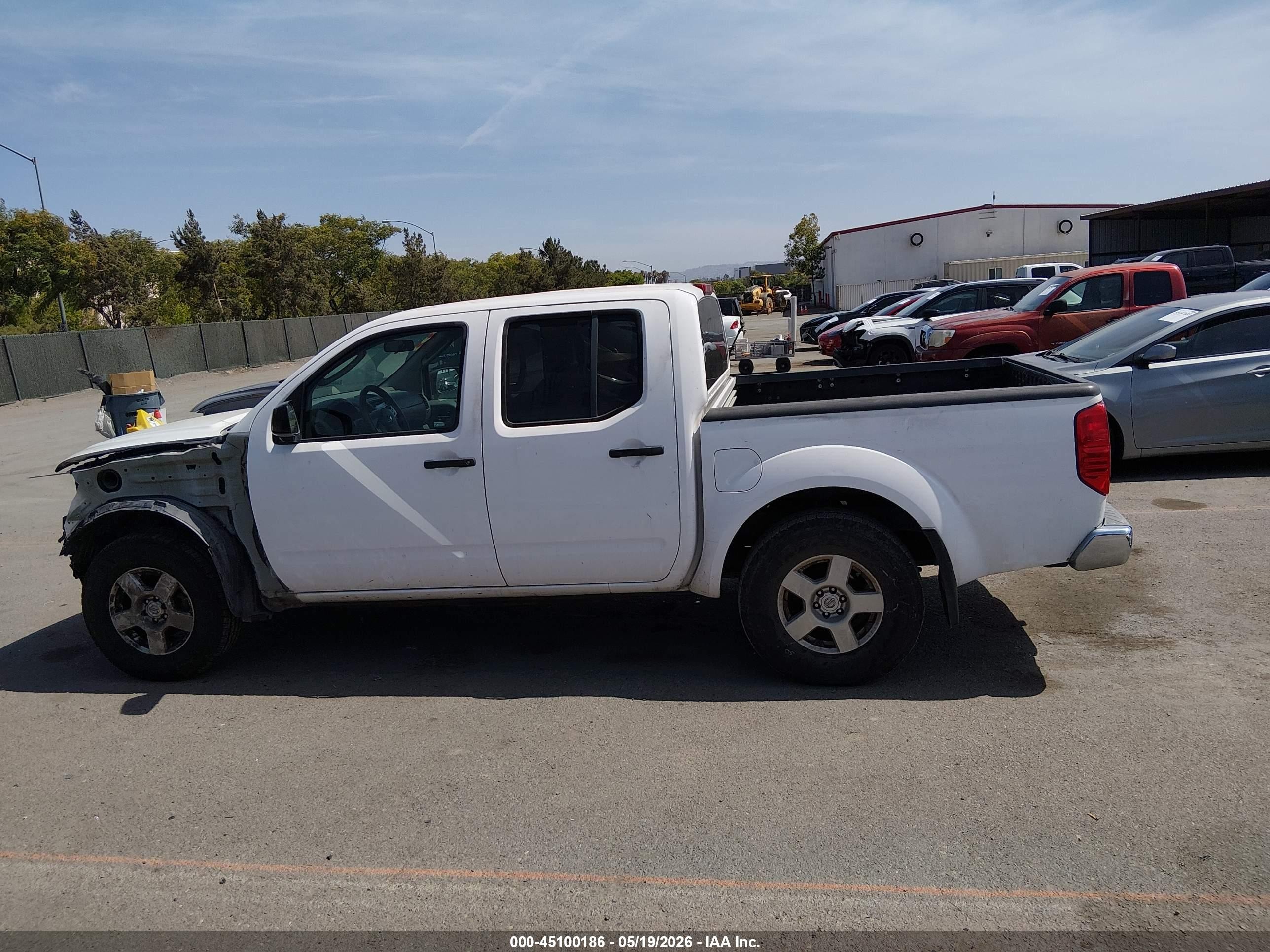 2007 Nissan Frontier Se White vin: 1N6AD07U47C447194