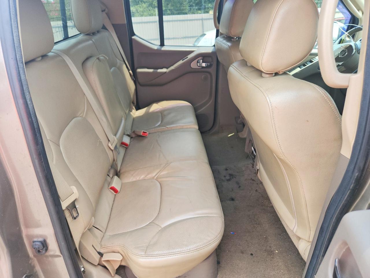 2009 Nissan Frontier Se V6 Tan vin: 1N6AD07U49C417132