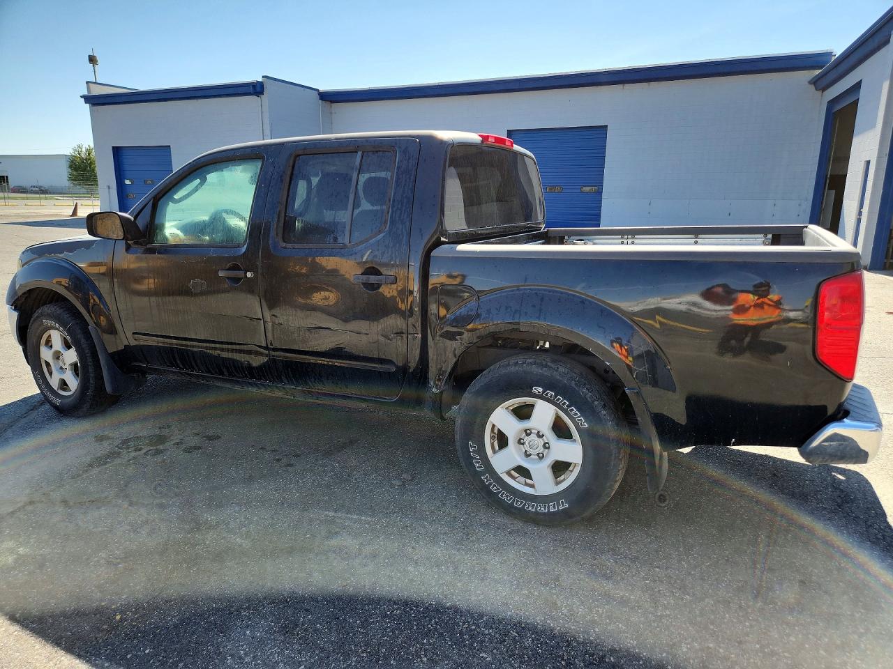 2005 Nissan Frontier Se Черный vin: 1N6AD07U55C419675
