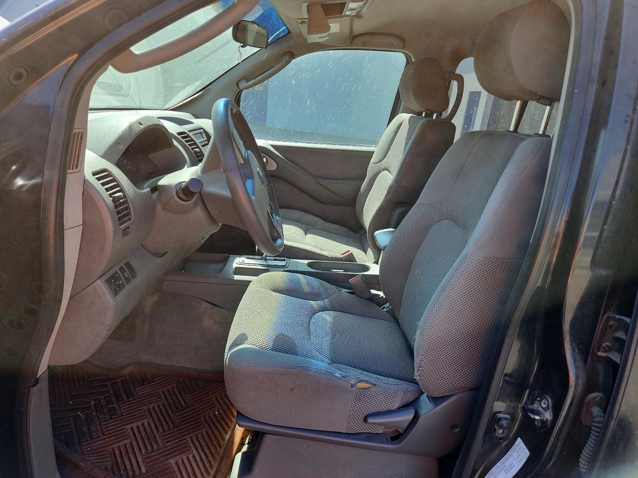 2005 Nissan Frontier Se Черный vin: 1N6AD07U55C419675