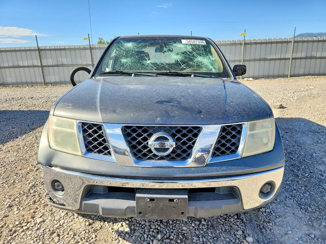 2005 Nissan Frontier Se Gray vin: 1N6AD07U55C433298
