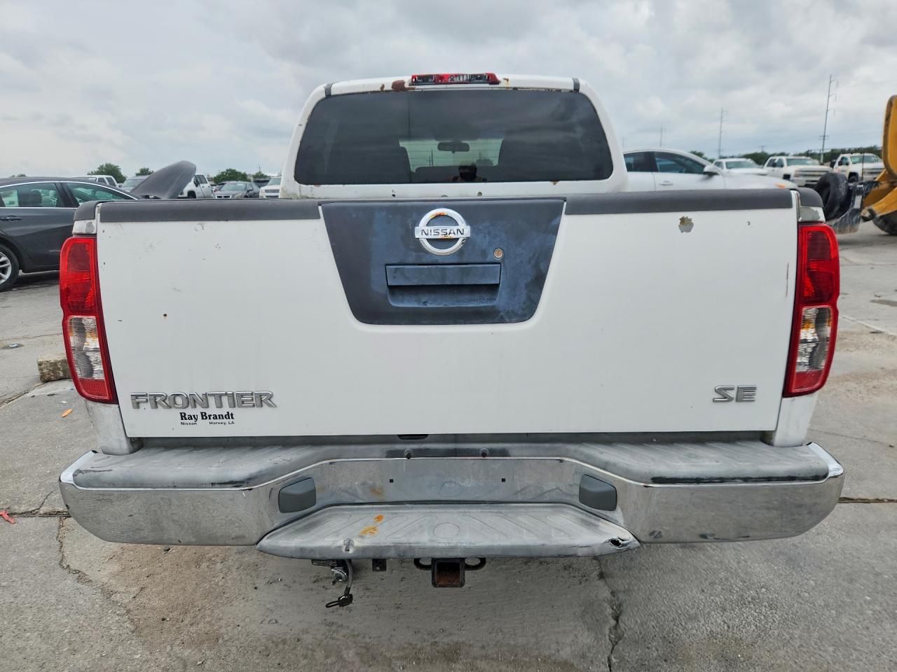 2006 Nissan Frontier Se White vin: 1N6AD07U56C441919