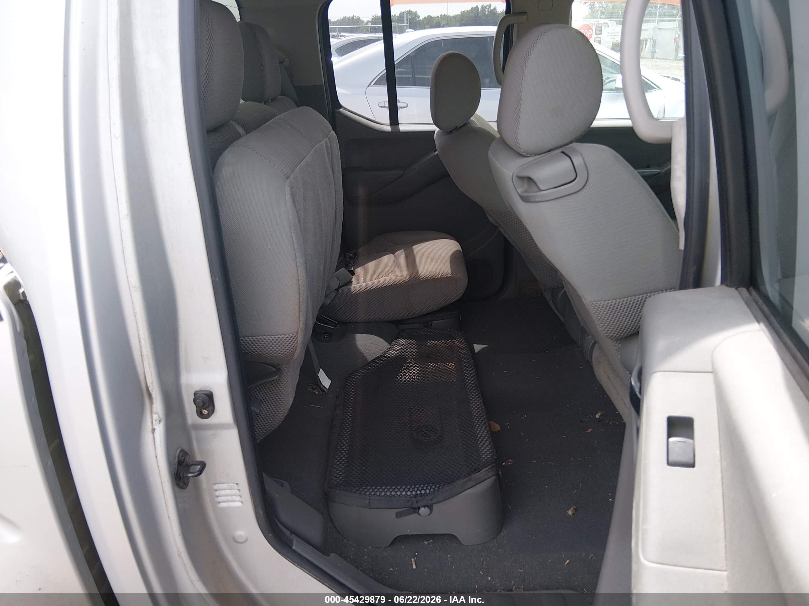 2006 Nissan Frontier Se Серебряный vin: 1N6AD07U56C444111