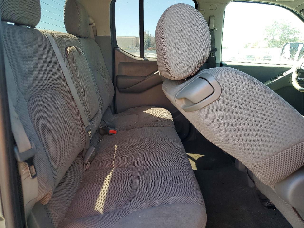 2006 Nissan Frontier Se Серый vin: 1N6AD07U56C466237