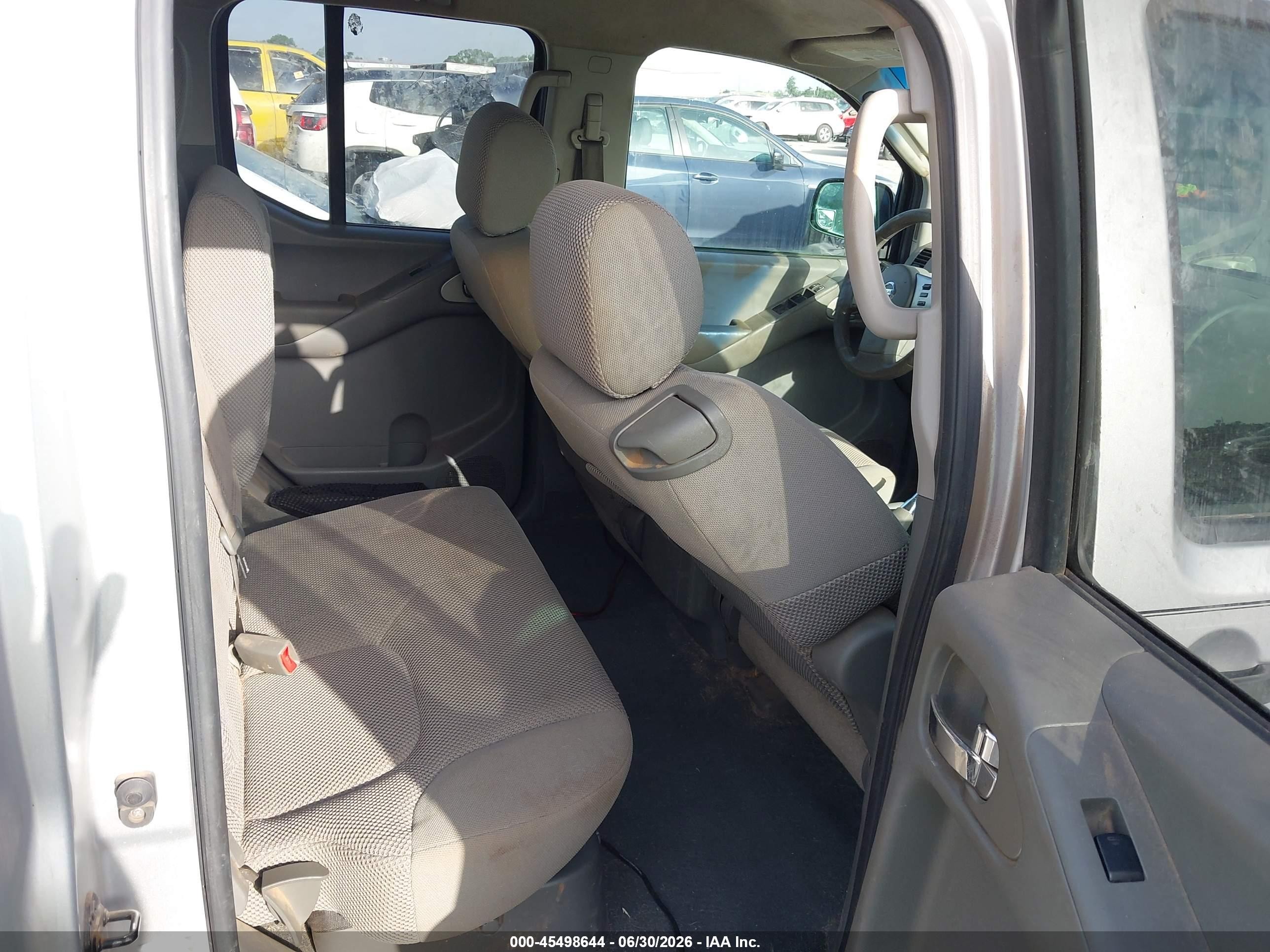 2007 Nissan Frontier Se Silver vin: 1N6AD07U57C464795