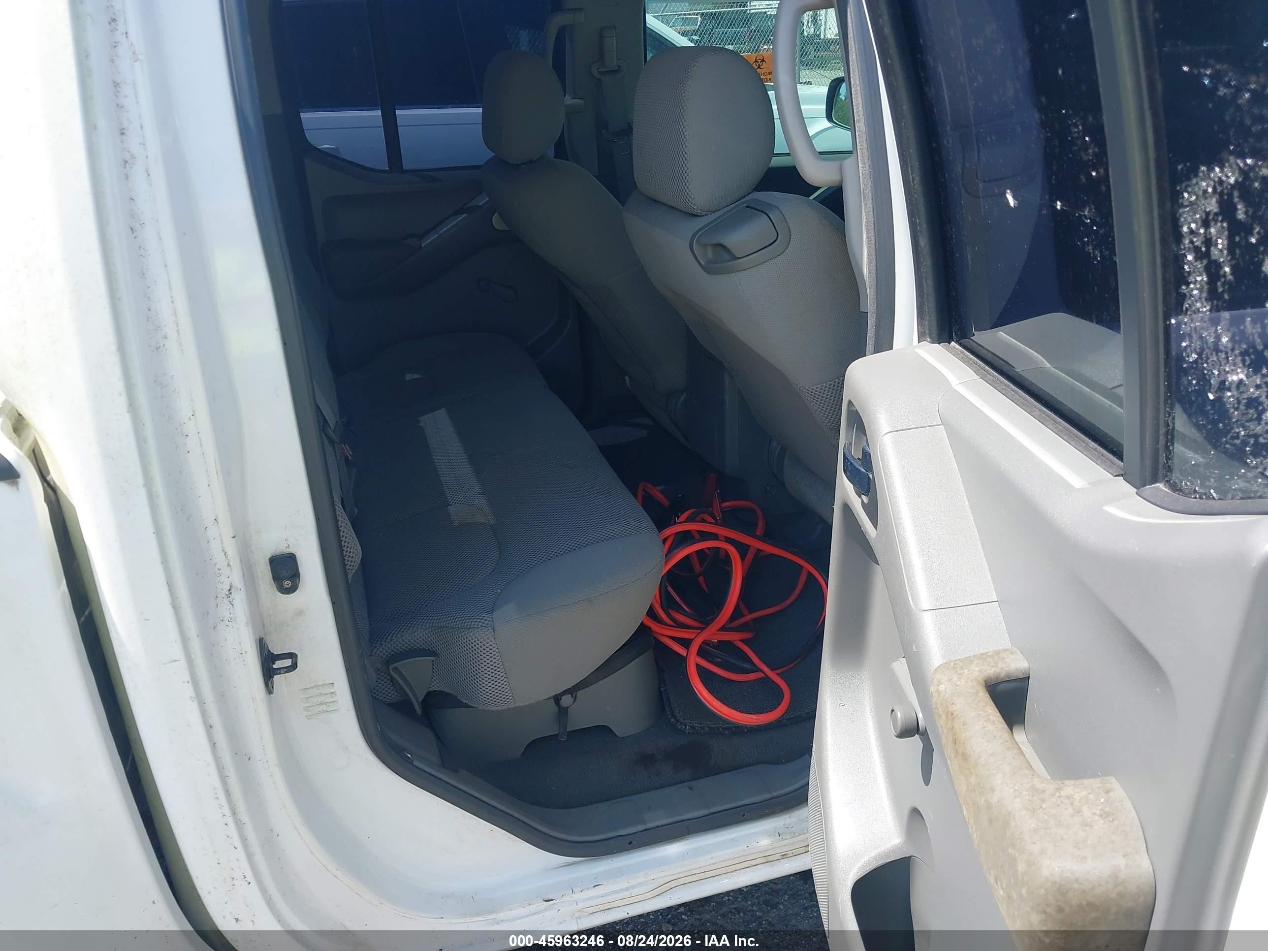 2008 Nissan Frontier Se Белый vin: 1N6AD07U58C406235