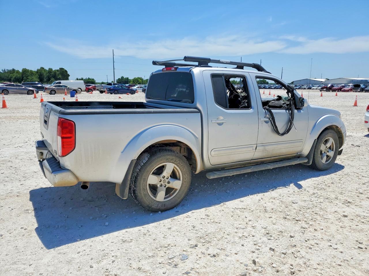 2008 Nissan Frontier Se V6 Серебряный vin: 1N6AD07U58C442880