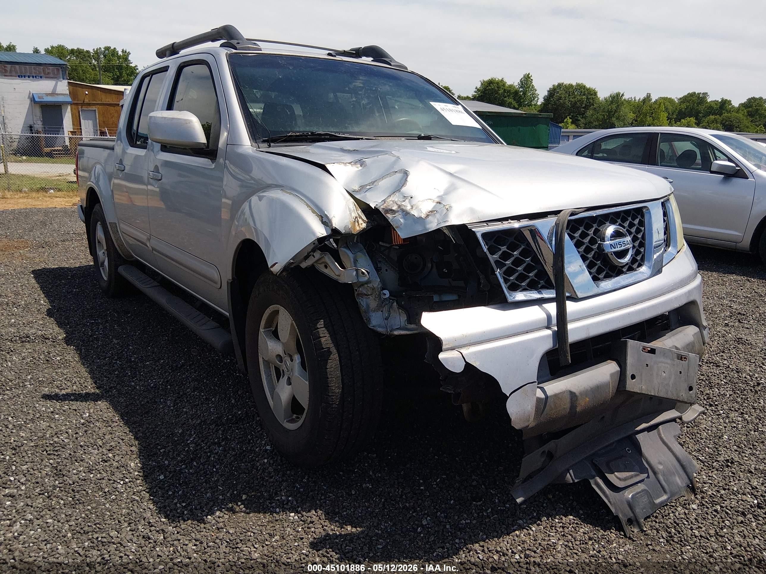 2008 Nissan Frontier Le Серебряный vin: 1N6AD07U58C450672