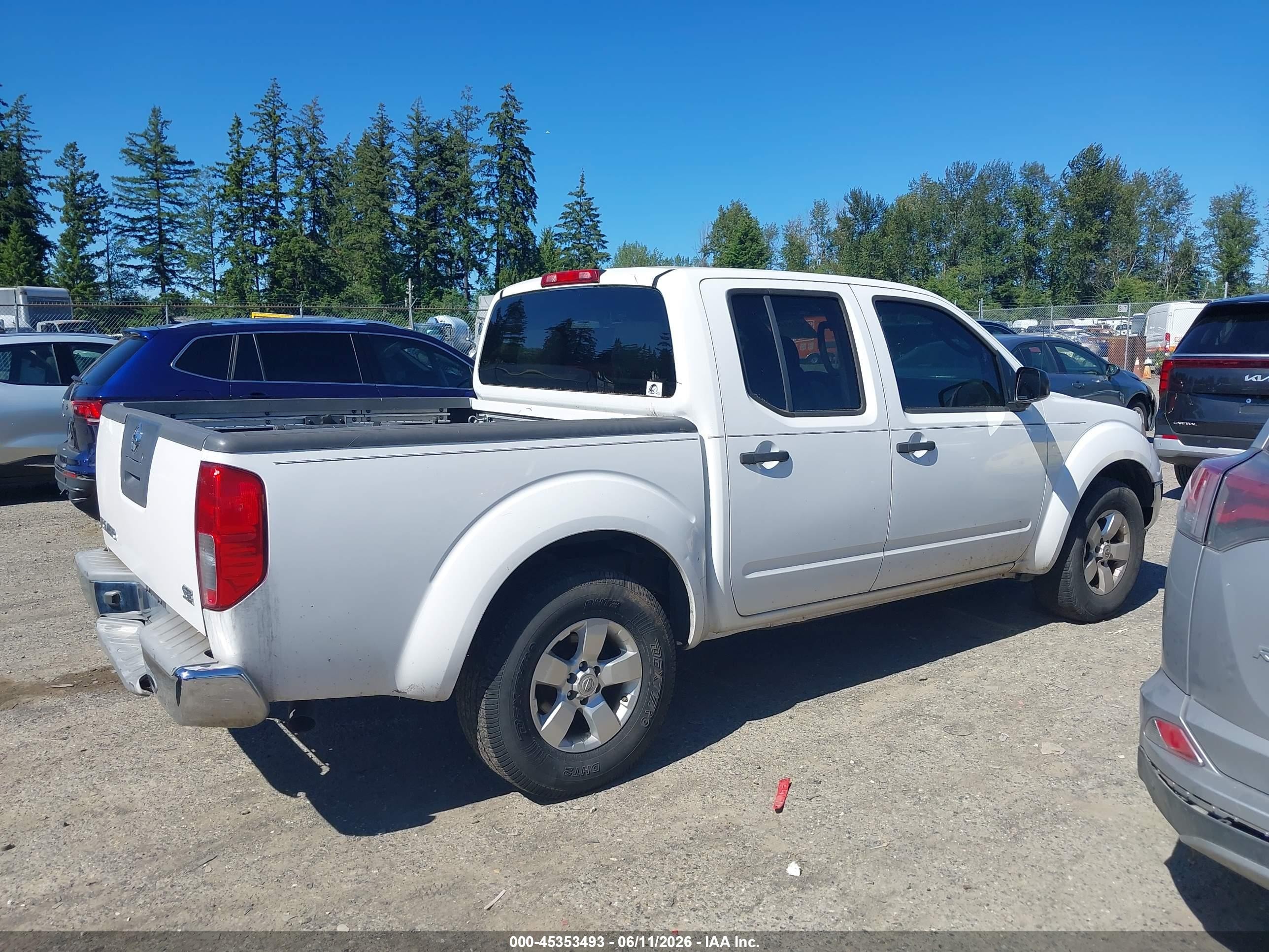 2009 Nissan Frontier Se White vin: 1N6AD07U69C400297