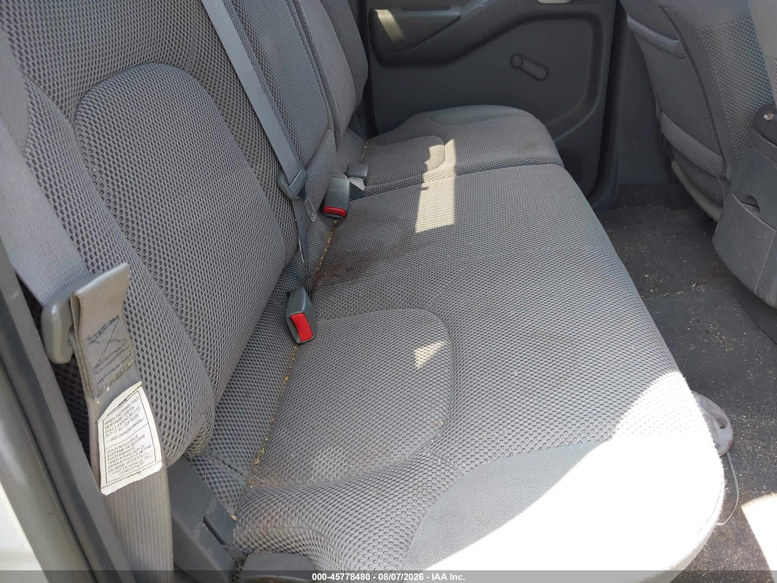 2007 Nissan Frontier Se Серебряный vin: 1N6AD07U77C423682