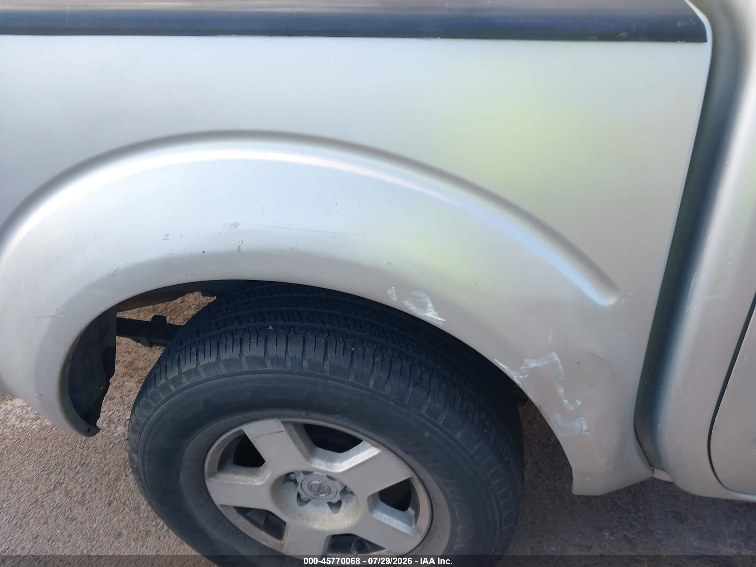 2007 Nissan Frontier Se Silver vin: 1N6AD07U77C428753