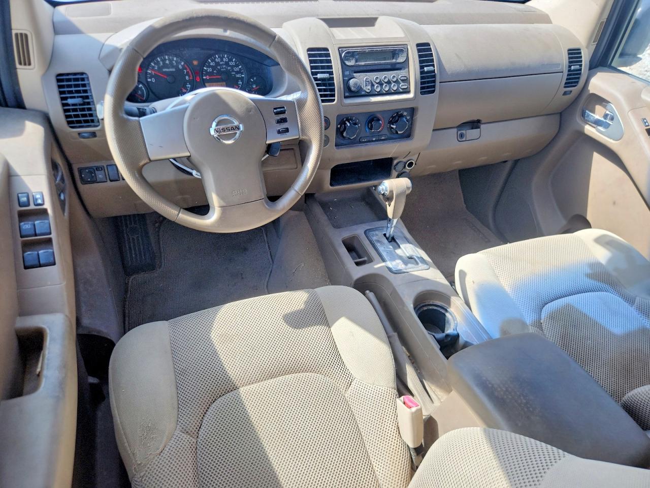 2007 Nissan Frontier White vin: 1N6AD07U77C447951