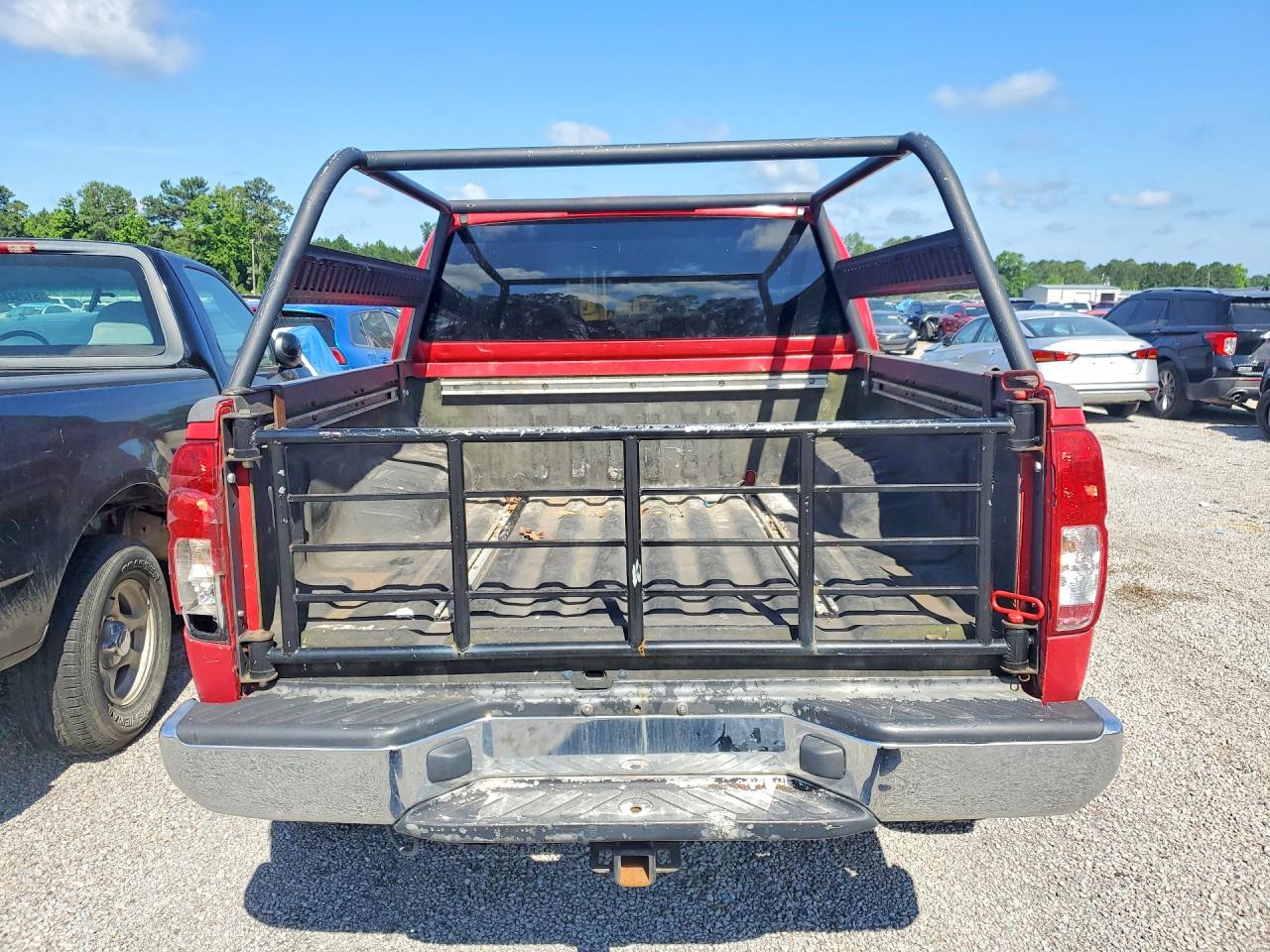 2005 Nissan Frontier Se Red vin: 1N6AD07U85C426684