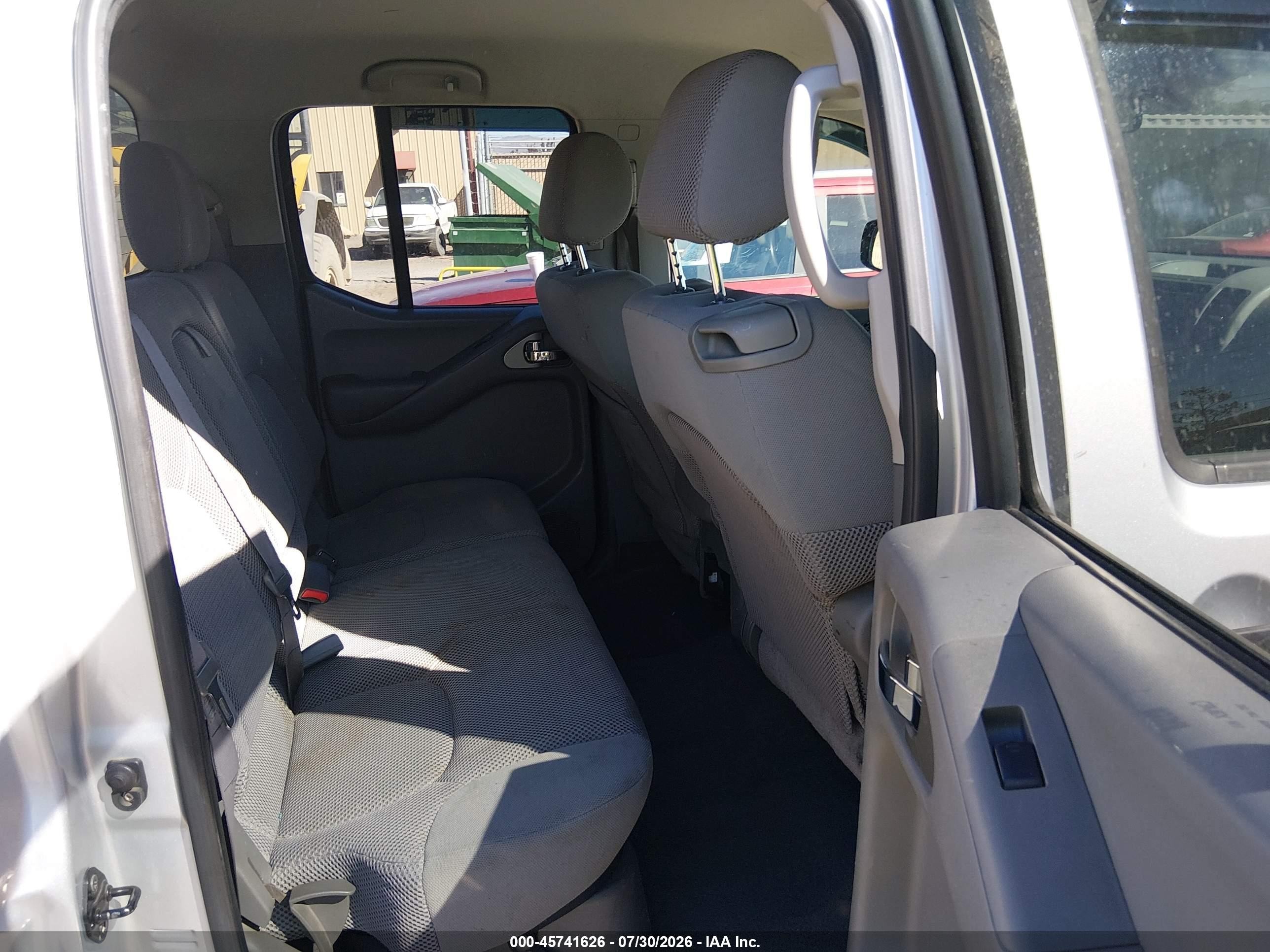 2007 Nissan Frontier Se Gray vin: 1N6AD07U87C440040