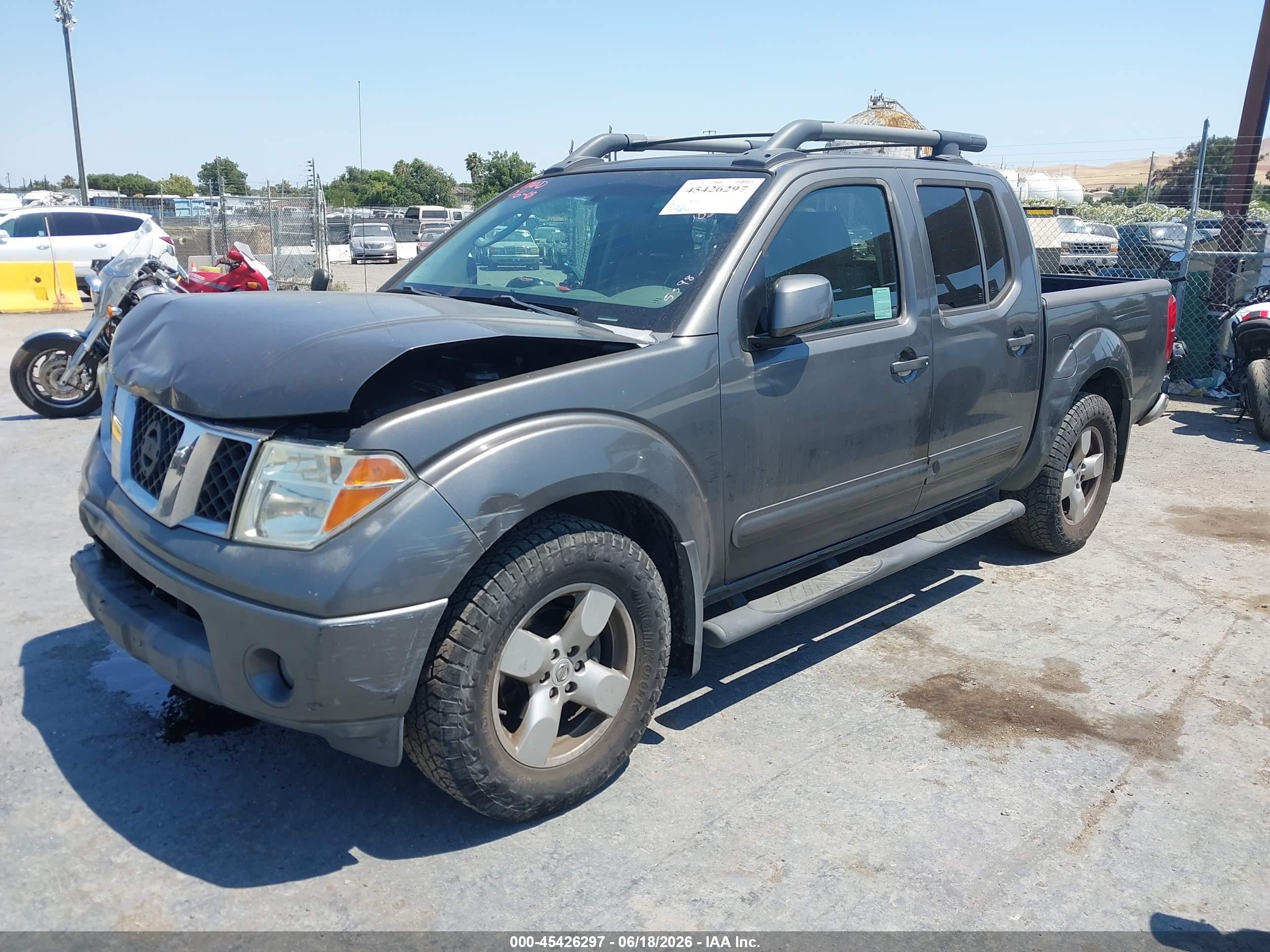 2008 Nissan Frontier Le Gray vin: 1N6AD07U88C445398