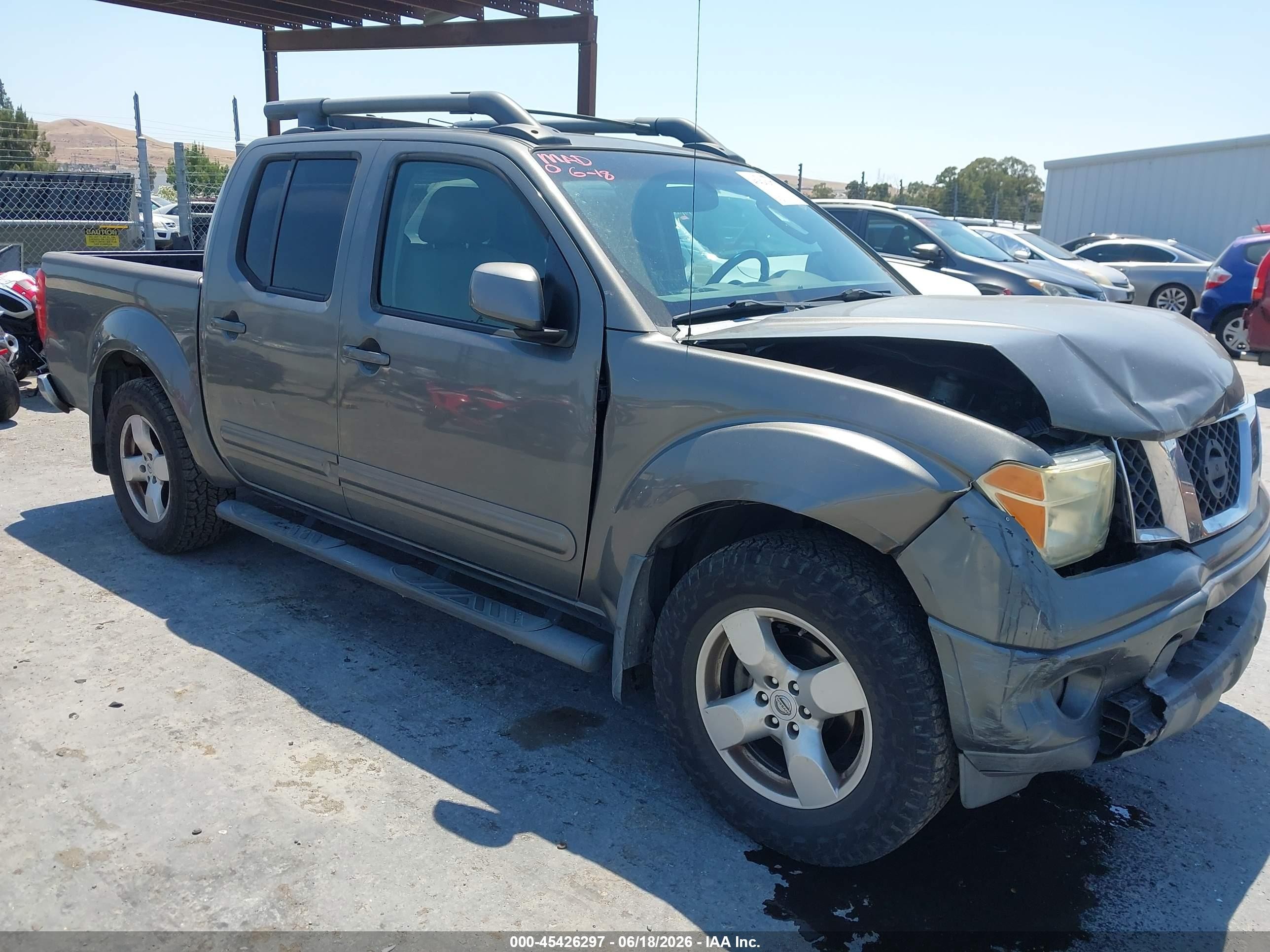 2008 Nissan Frontier Le Gray vin: 1N6AD07U88C445398