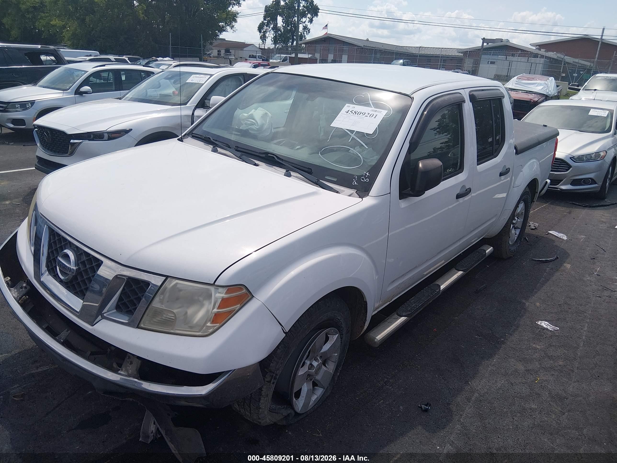 2009 Nissan Frontier Se White vin: 1N6AD07U89C420728