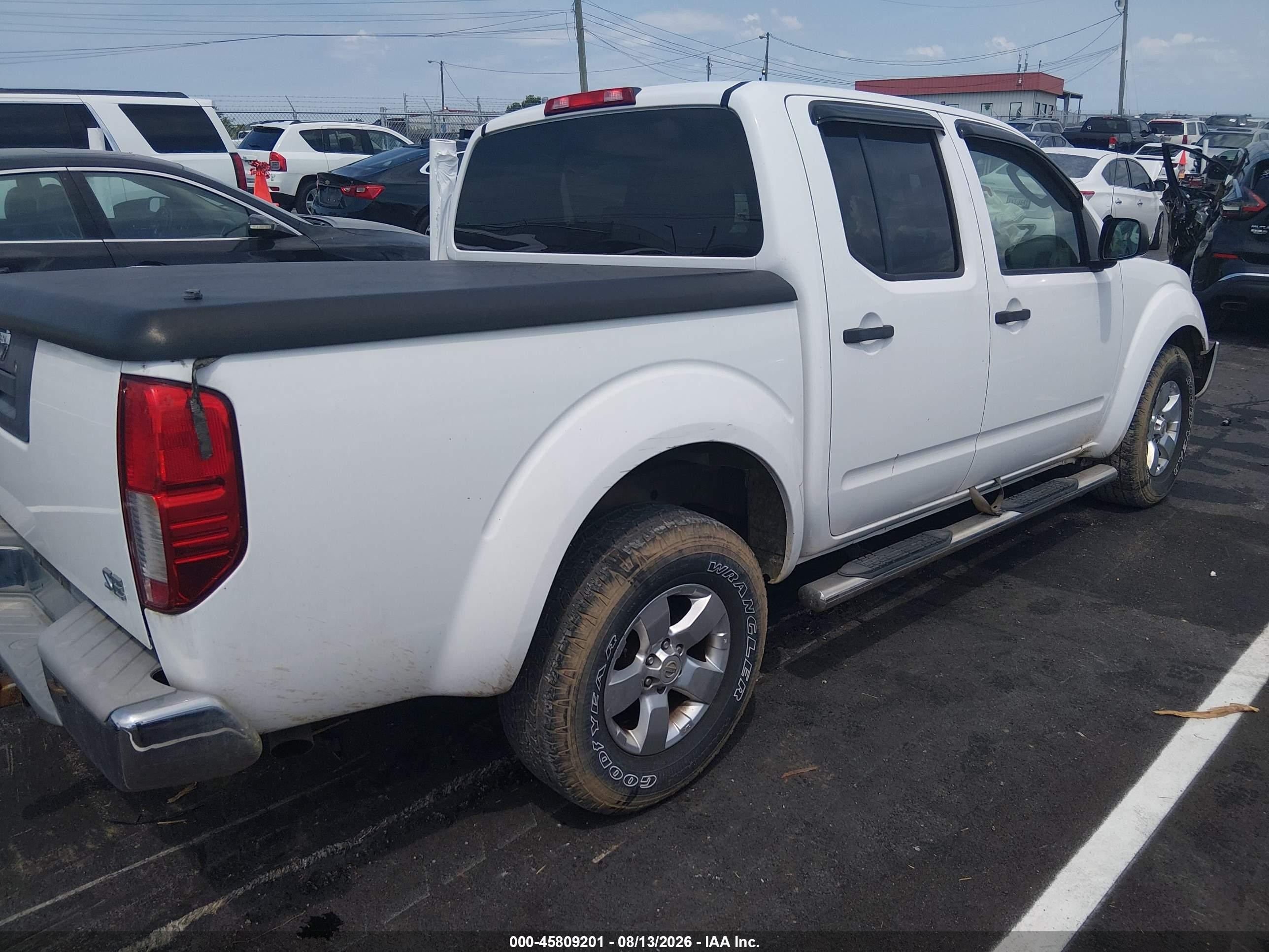 2009 Nissan Frontier Se White vin: 1N6AD07U89C420728