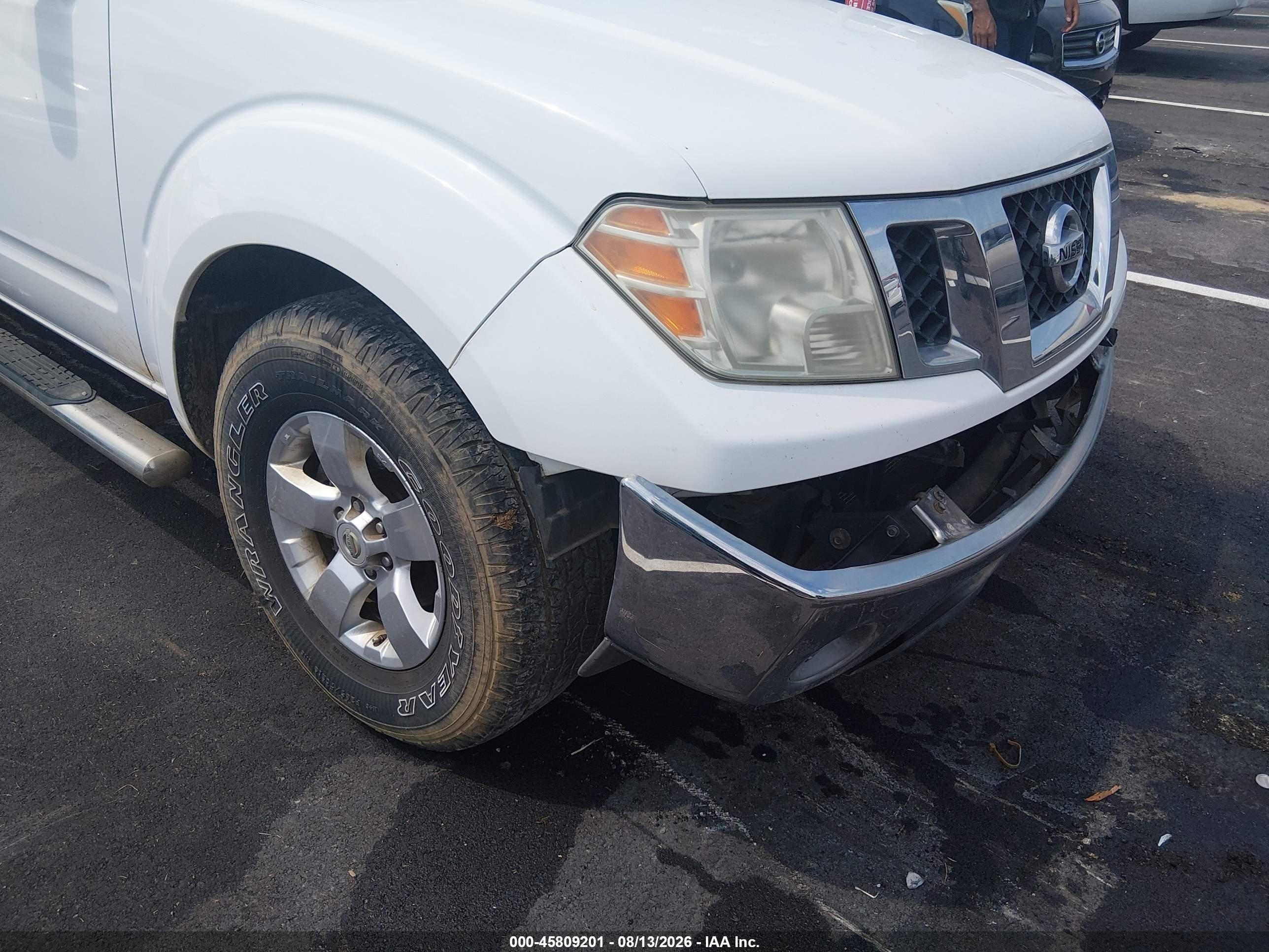 2009 Nissan Frontier Se White vin: 1N6AD07U89C420728
