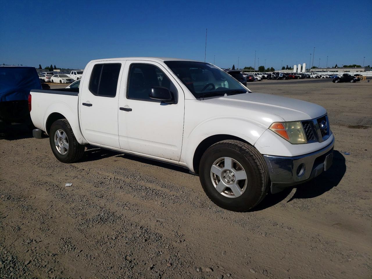 2006 Nissan Frontier Se White vin: 1N6AD07U96C456469