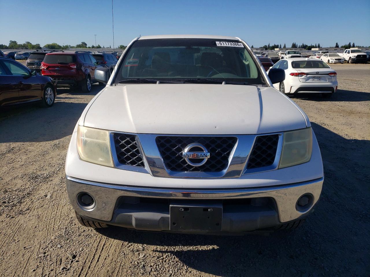2006 Nissan Frontier Se White vin: 1N6AD07U96C456469