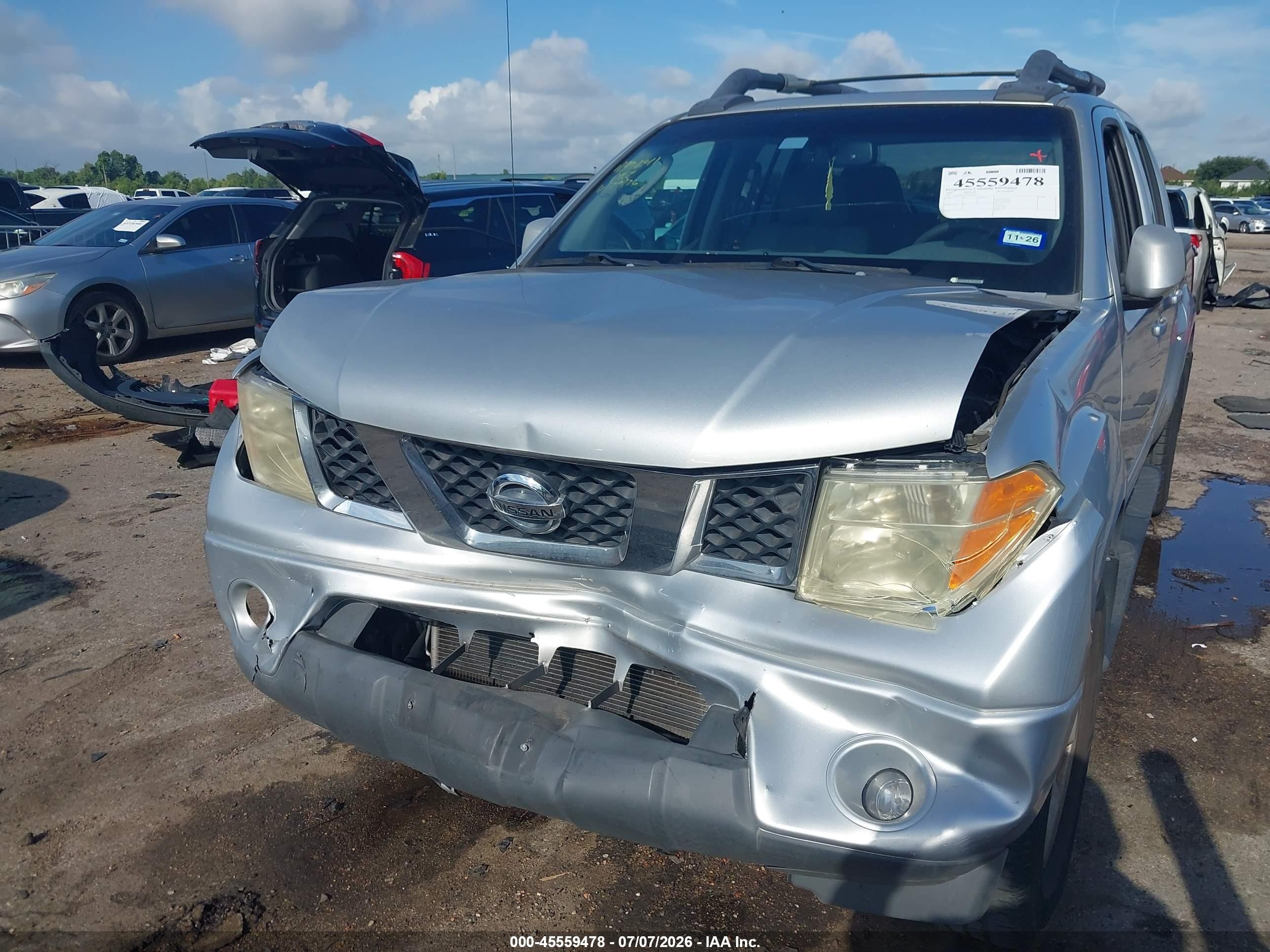 2007 Nissan Frontier Le Silver vin: 1N6AD07U97C421061