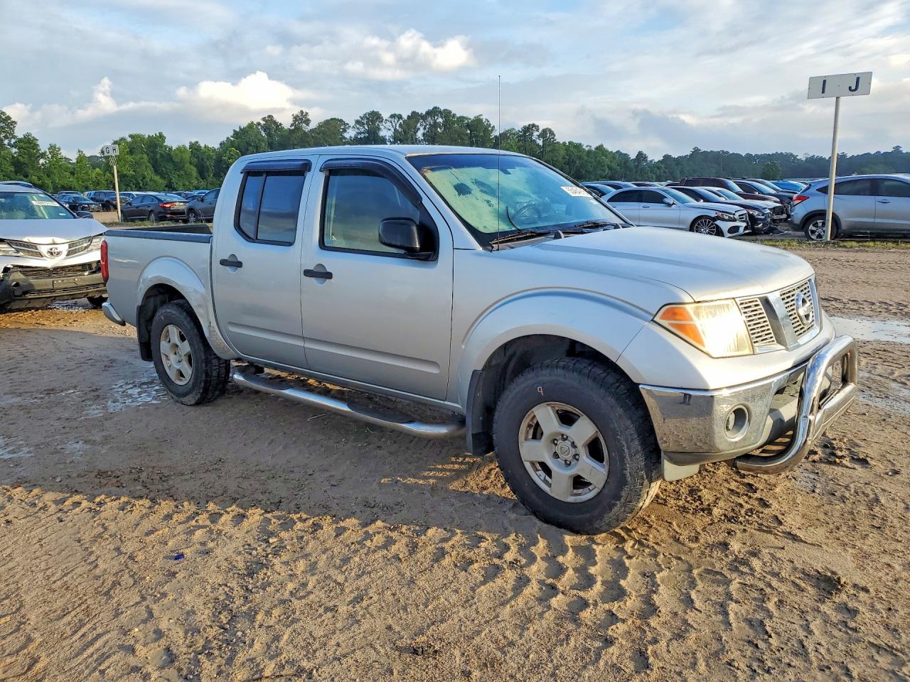 2005 Nissan Frntier Se Silver vin: 1N6AD07UX5C438741
