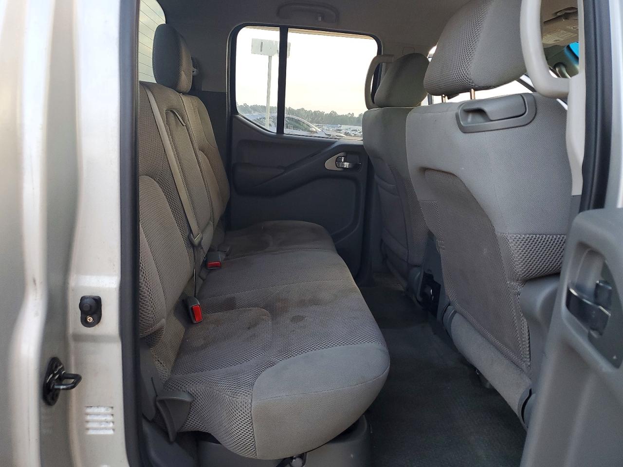 2005 Nissan Frntier Se Silver vin: 1N6AD07UX5C438741