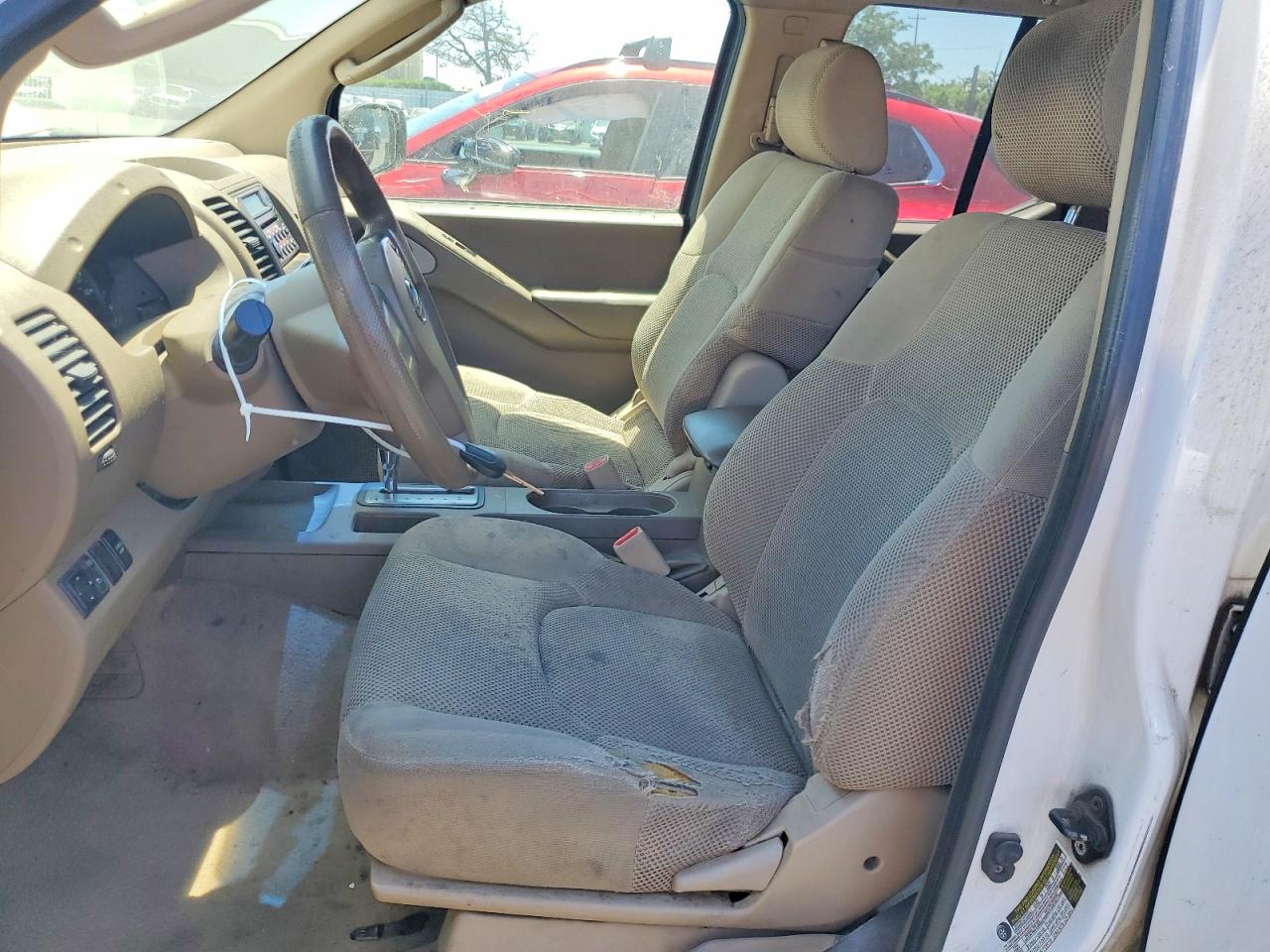 2006 Nissan Frontier Se White vin: 1N6AD07UX6C473183