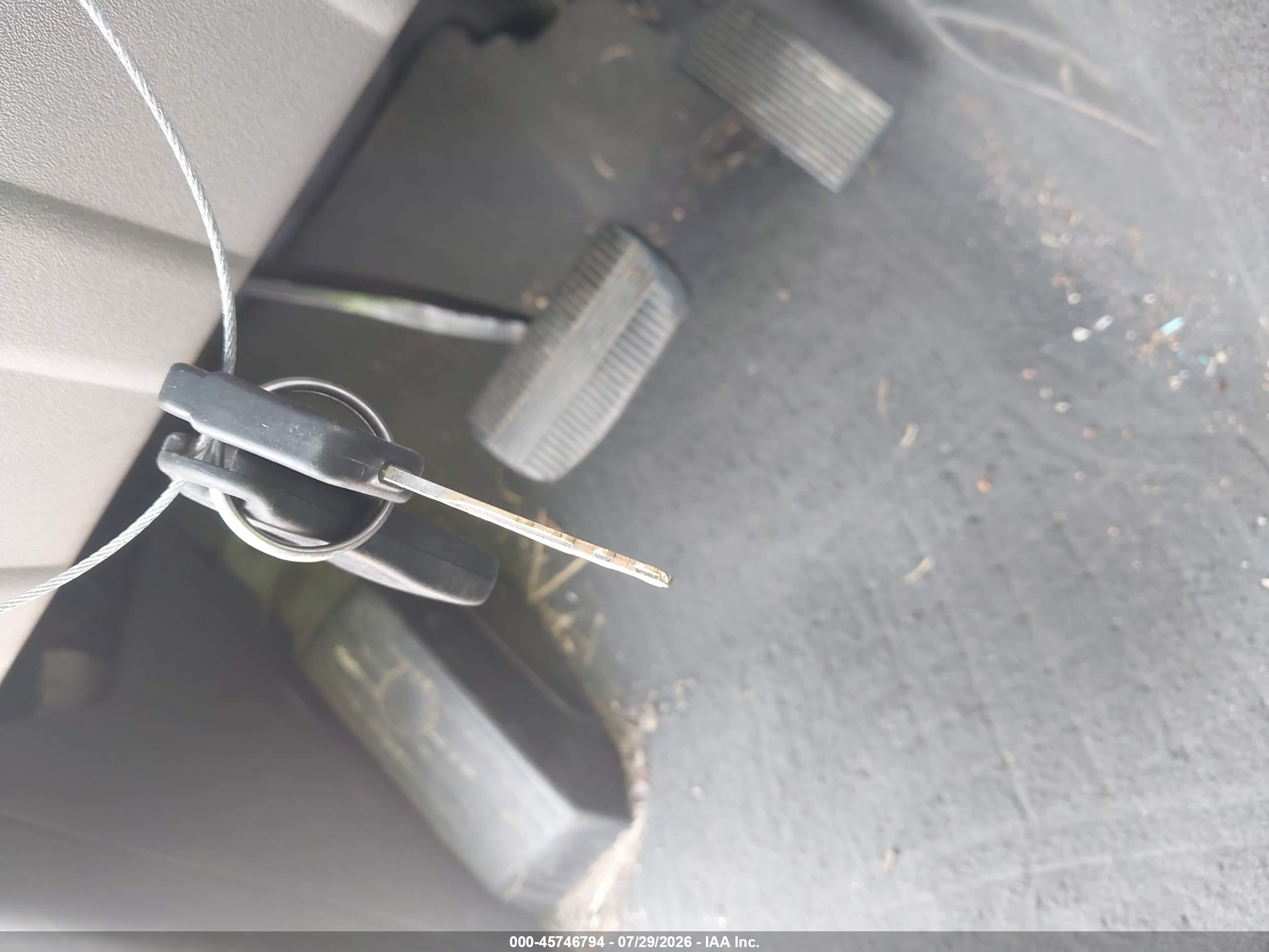 2007 Nissan Frontier Se Красный vin: 1N6AD07UX7C446941