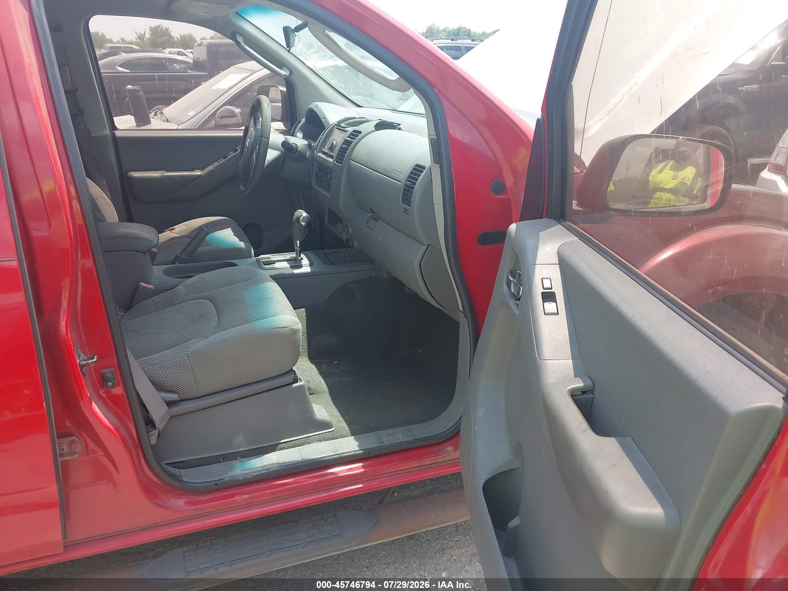 2007 Nissan Frontier Se Красный vin: 1N6AD07UX7C446941