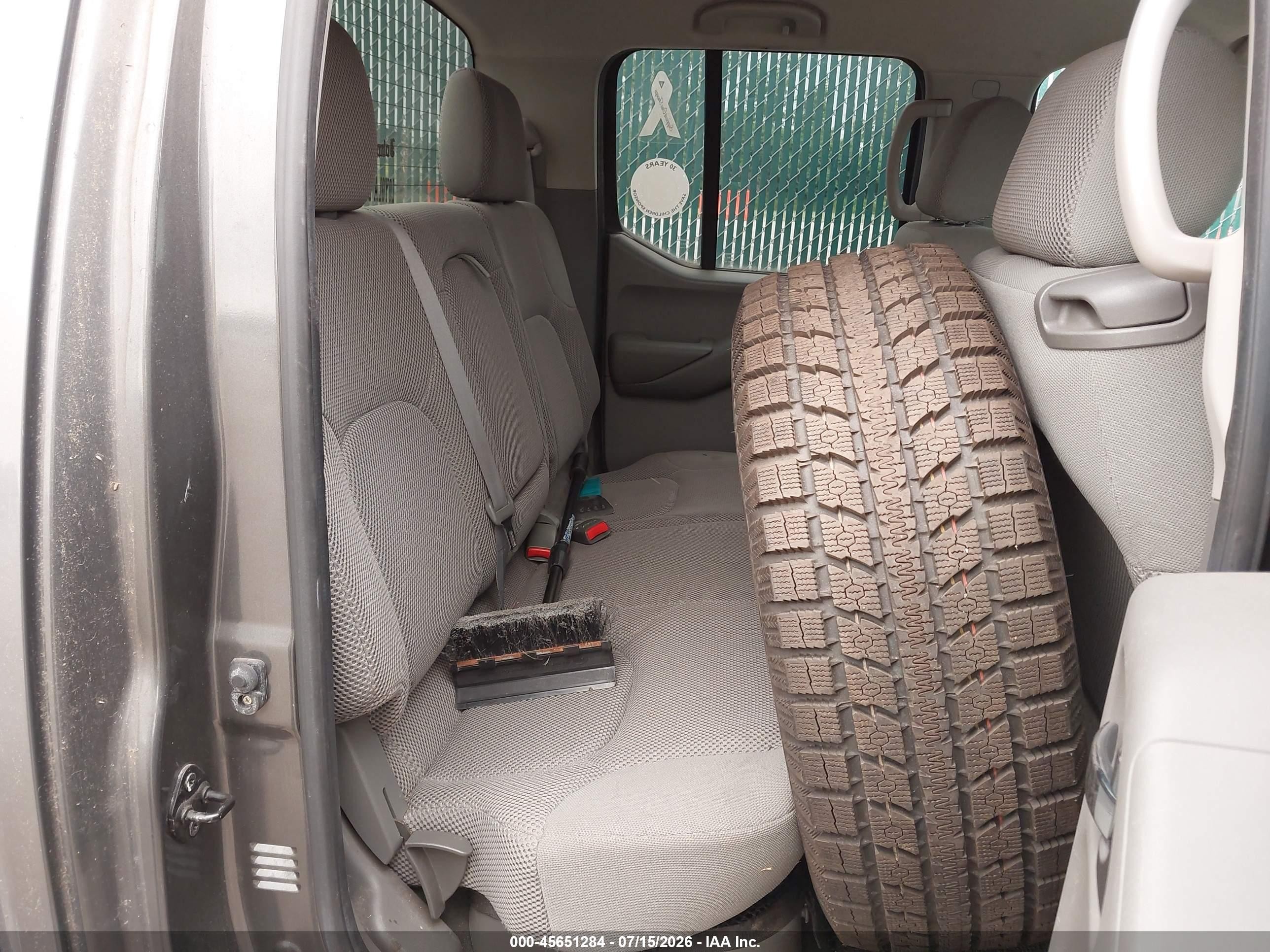 2007 Nissan Frontier Se Gray vin: 1N6AD07UX7C461472
