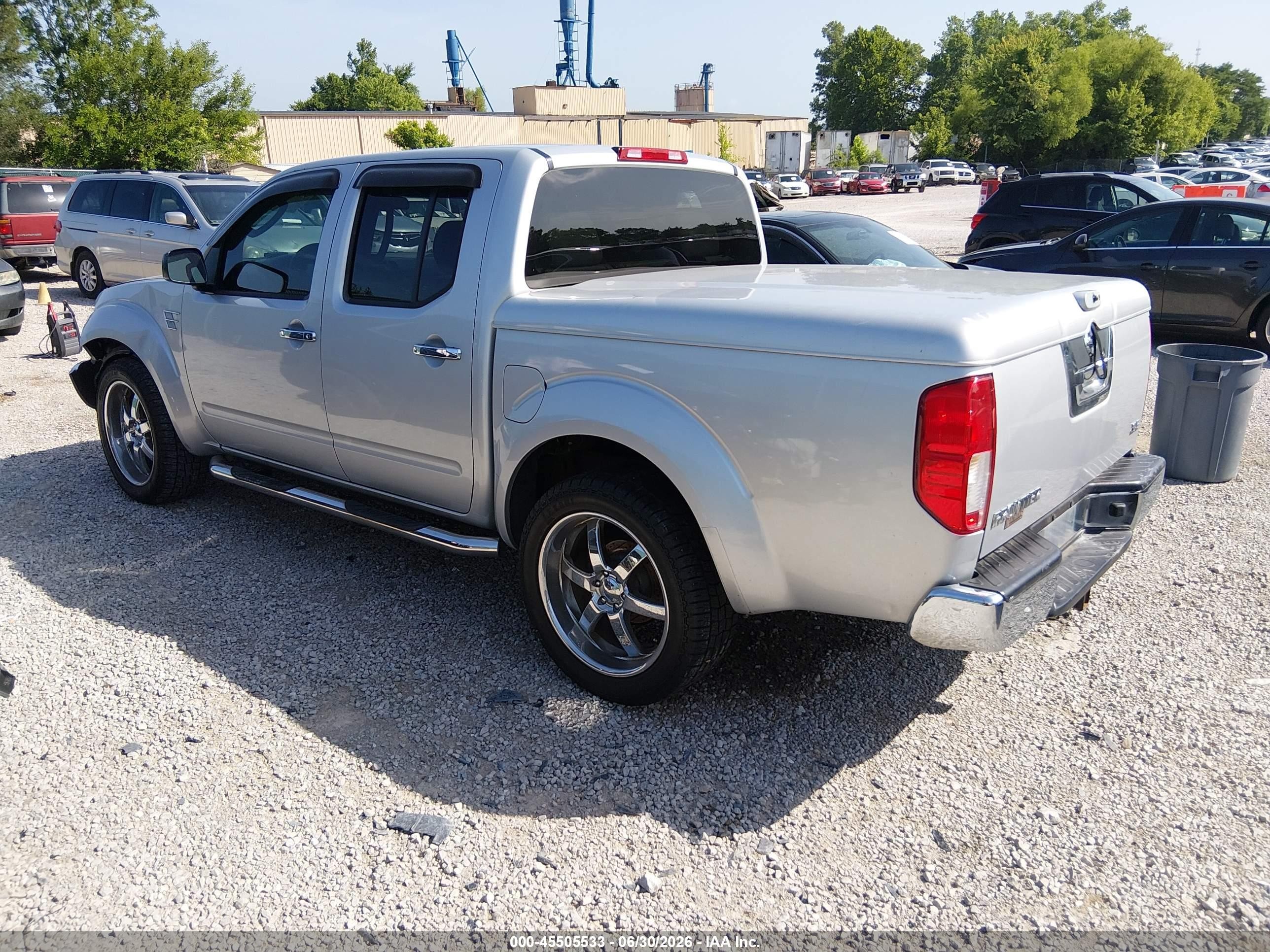 2008 Nissan Frontier Se Серебряный vin: 1N6AD07UX8C419451