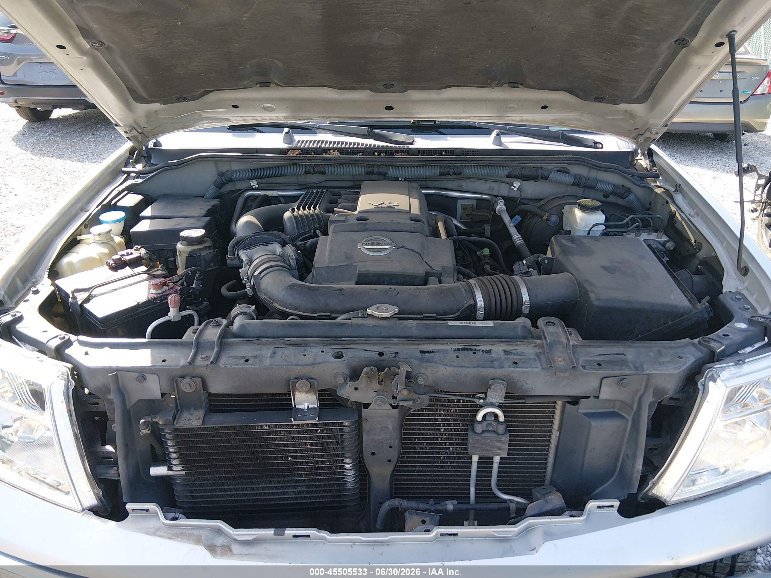 2008 Nissan Frontier Se Серебряный vin: 1N6AD07UX8C419451