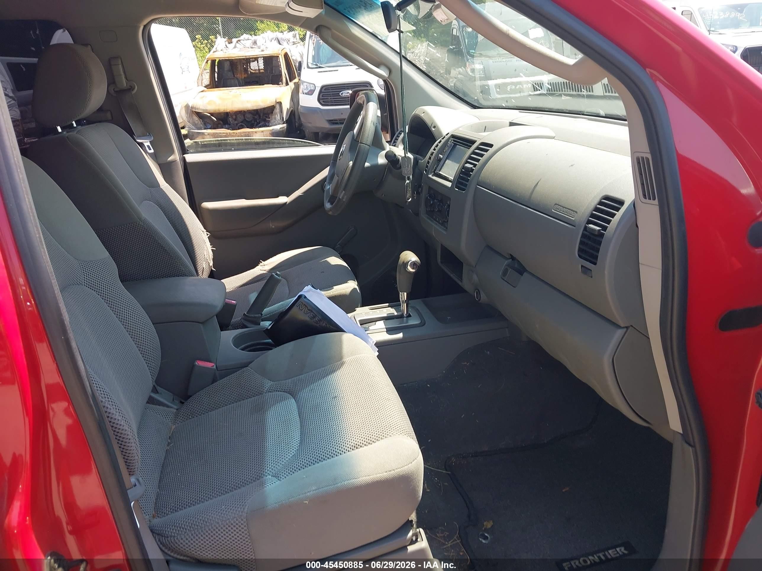 2008 Nissan Frontier Se Красный vin: 1N6AD07UX8C429879