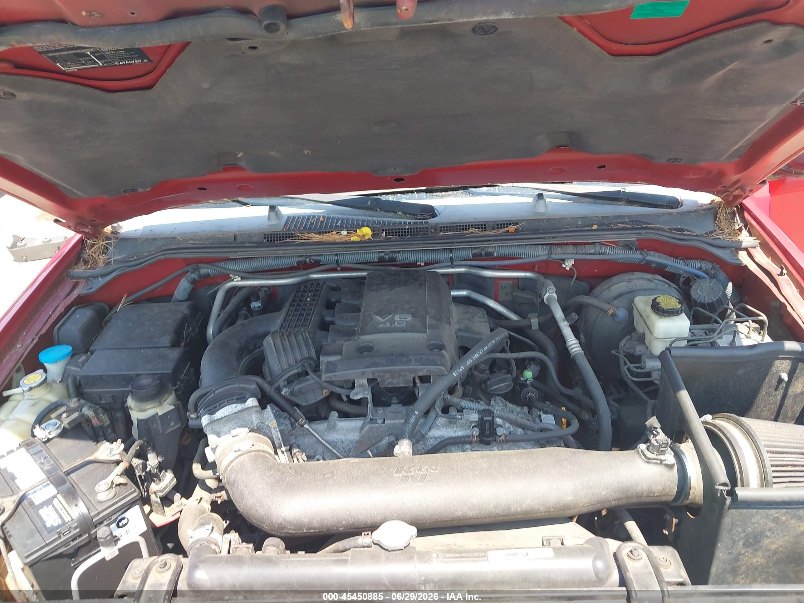 2008 Nissan Frontier Se Красный vin: 1N6AD07UX8C429879