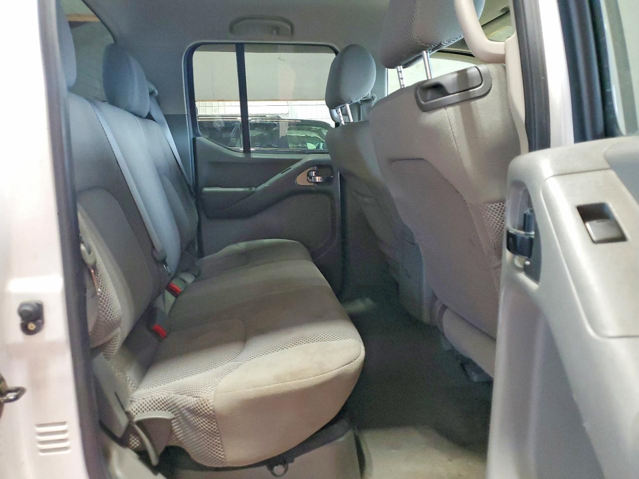 2008 Nissan Frontier Se V6 White vin: 1N6AD07W08C414552