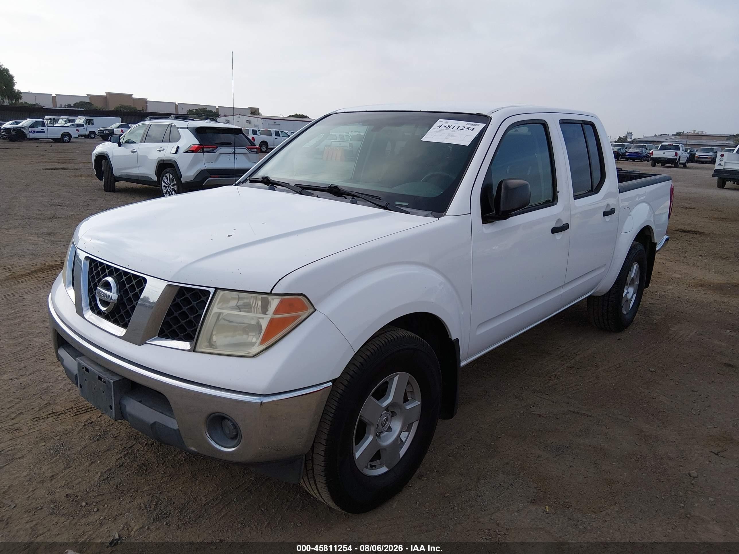 2008 Nissan Frontier Se Белый vin: 1N6AD07W08C419654
