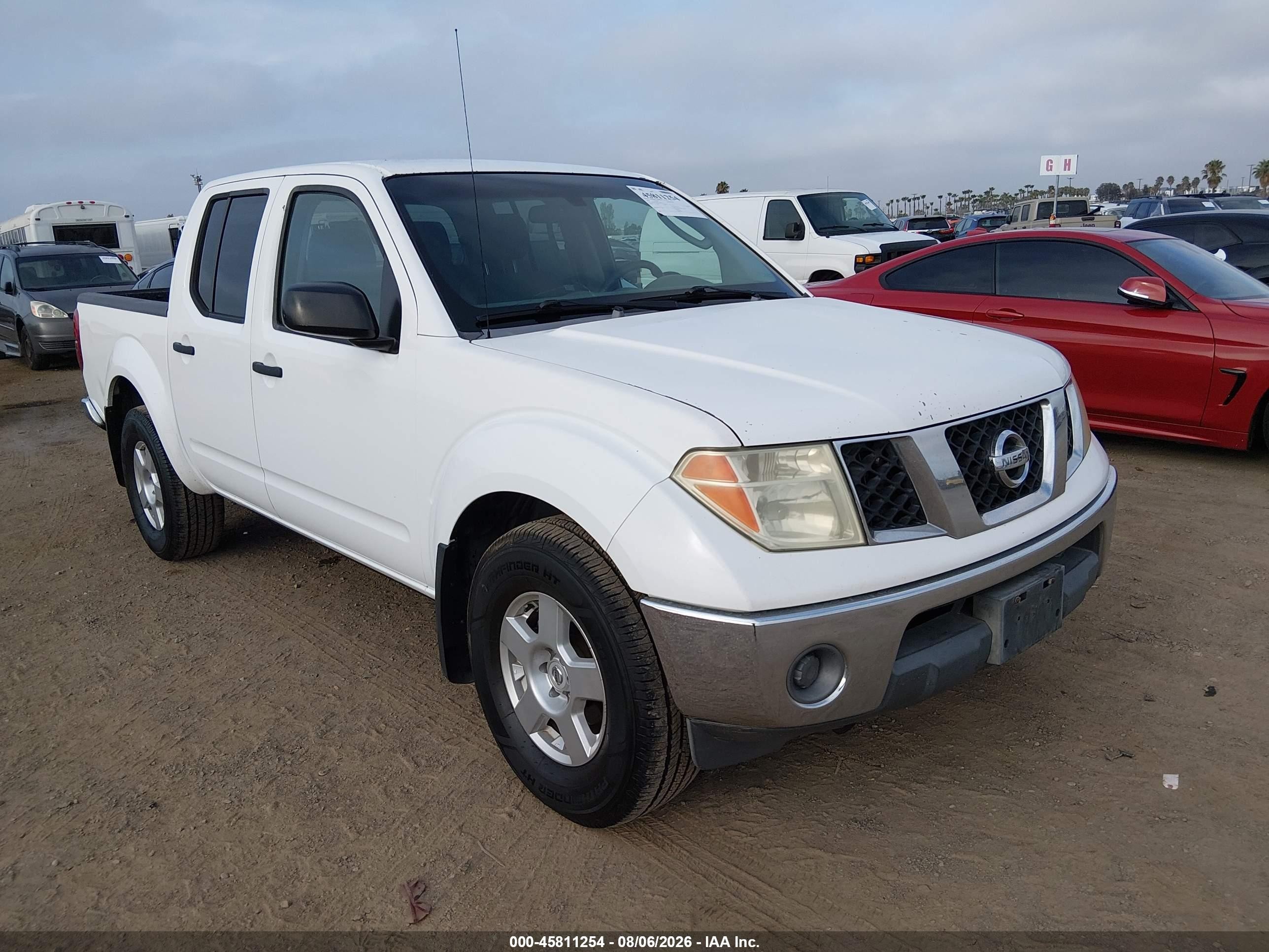 2008 Nissan Frontier Se White vin: 1N6AD07W08C419654