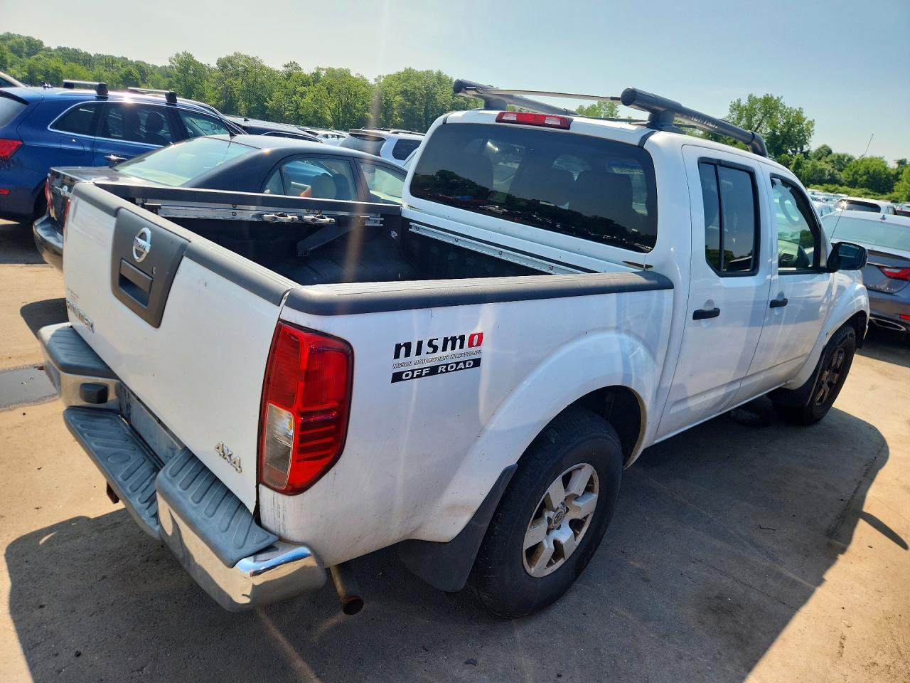 2005 Nissan Frontier Se White vin: 1N6AD07W15C429900